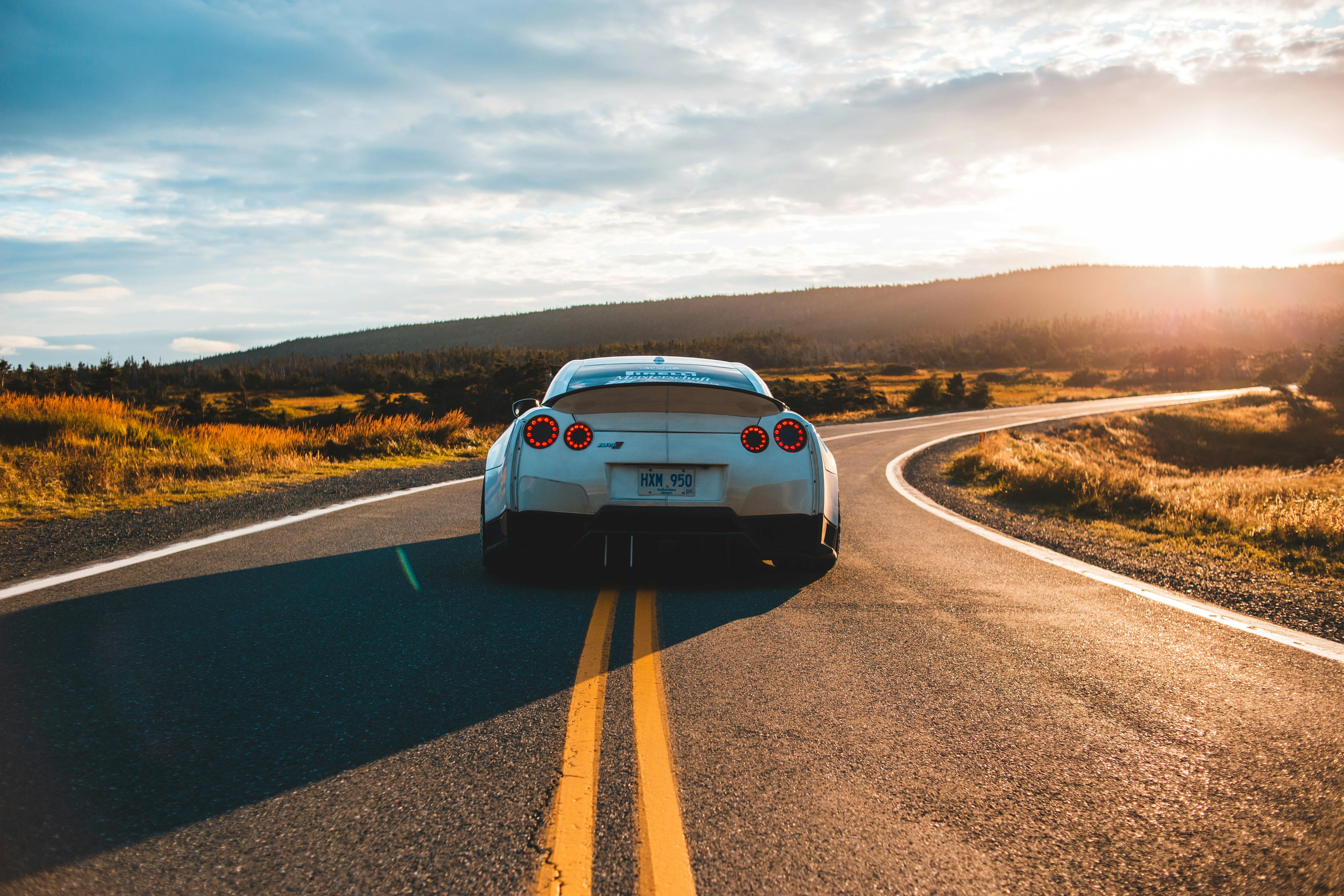 Car hire company using an editable car rental invoice template