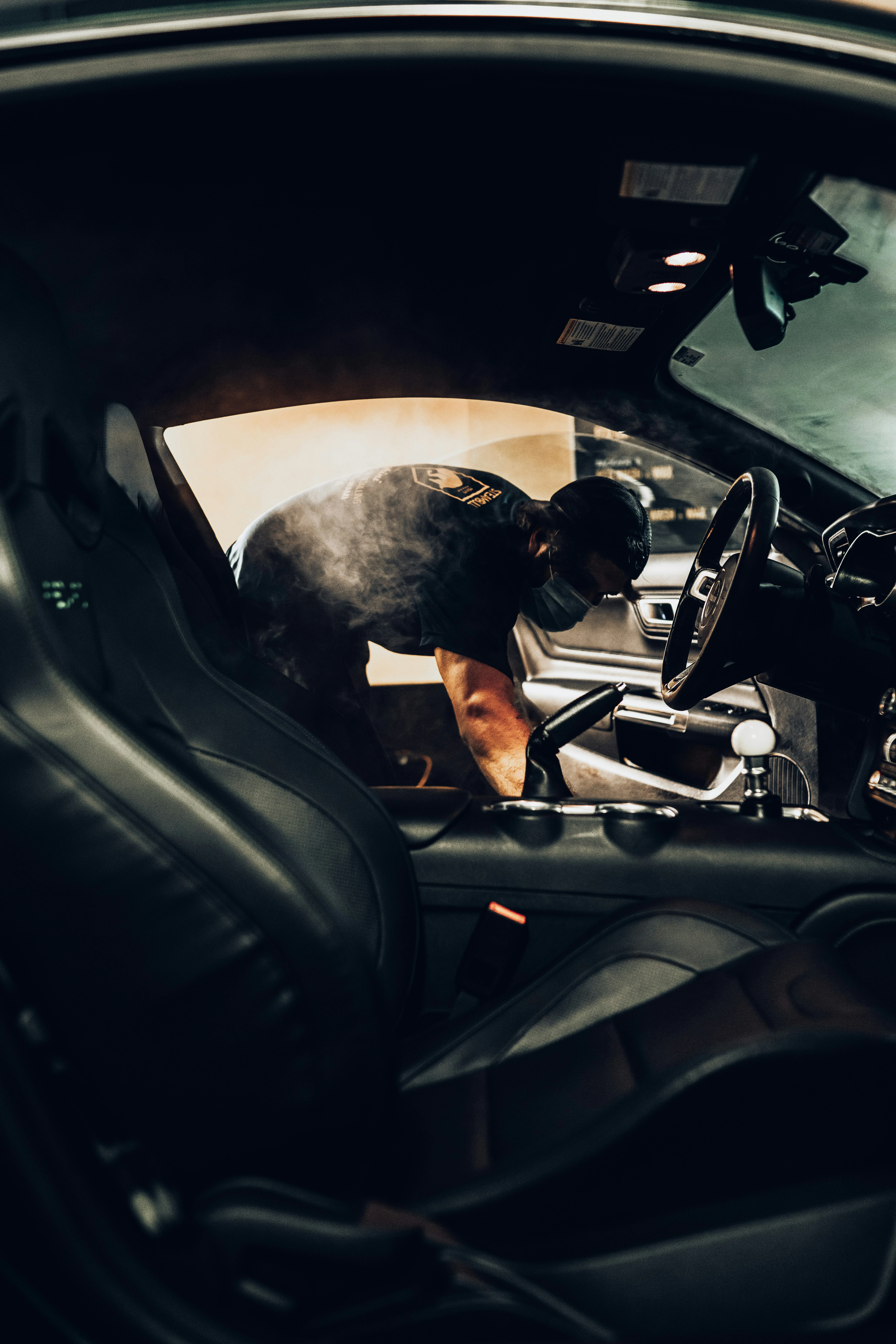 Auto detailing business using a car detailing invoice template