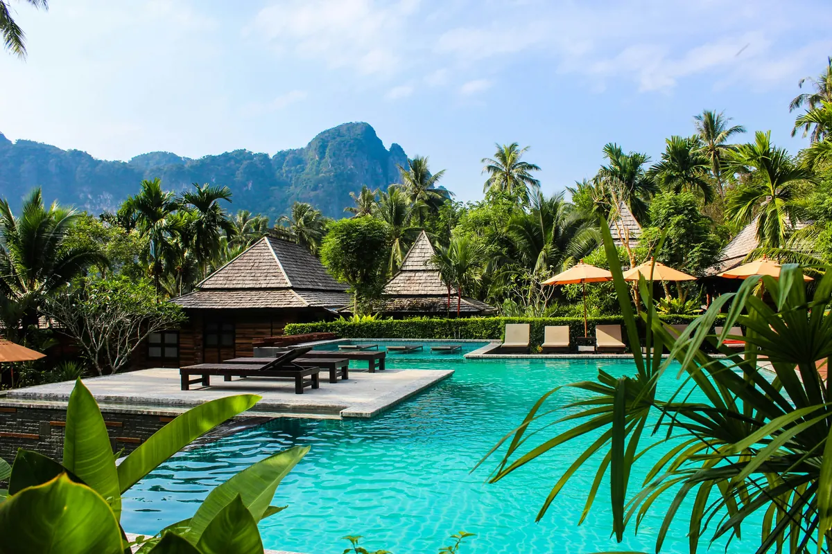Hotel manager creating a hotel invoice PDF and hotel receipt for guest accommodation