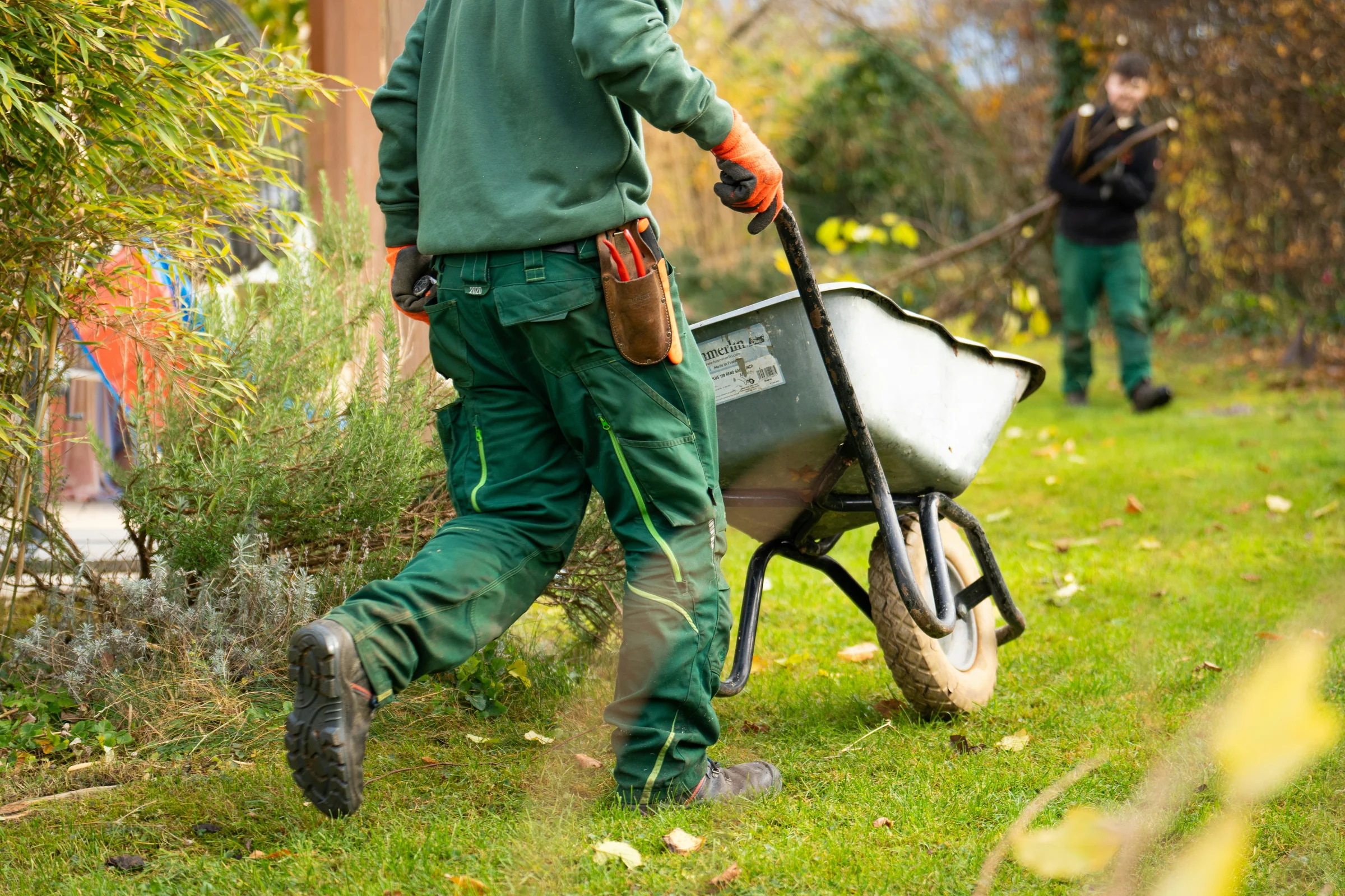 Landscaping invoice example for lawn care and gardening work