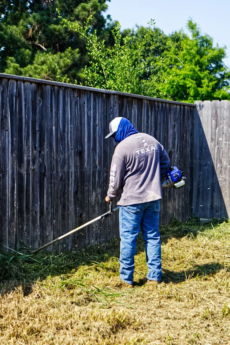 Lawn mowing business using an editable lawn care invoice template