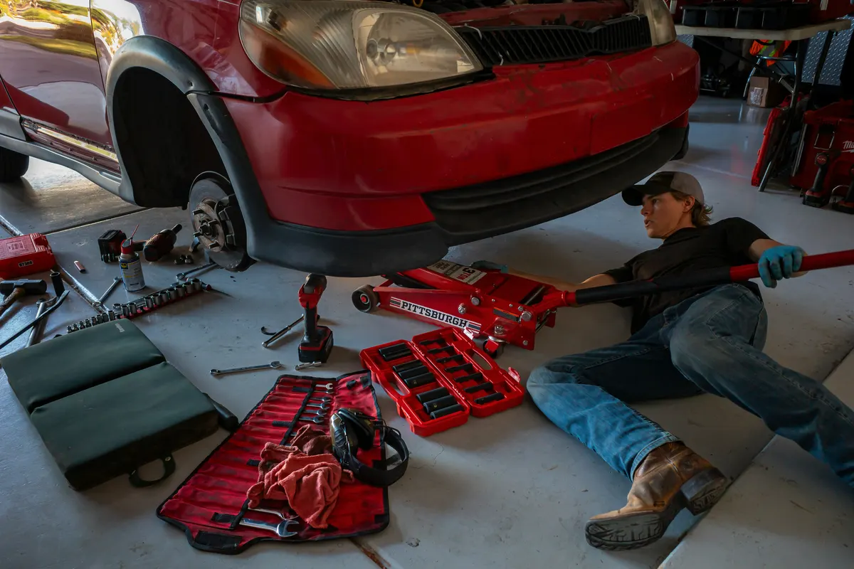 Sample mechanic invoice template for mobile auto repair services