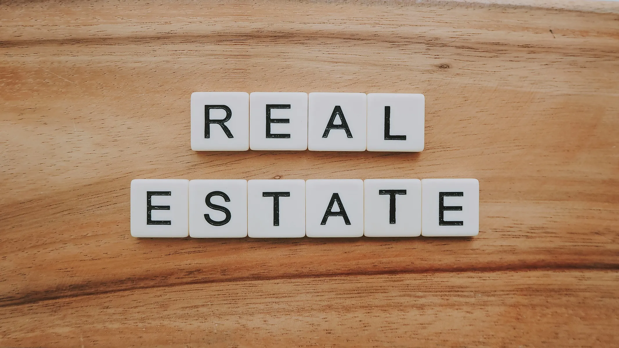 Estate agent using a real estate invoice template